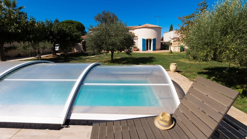 Rénovation d'abri de piscine